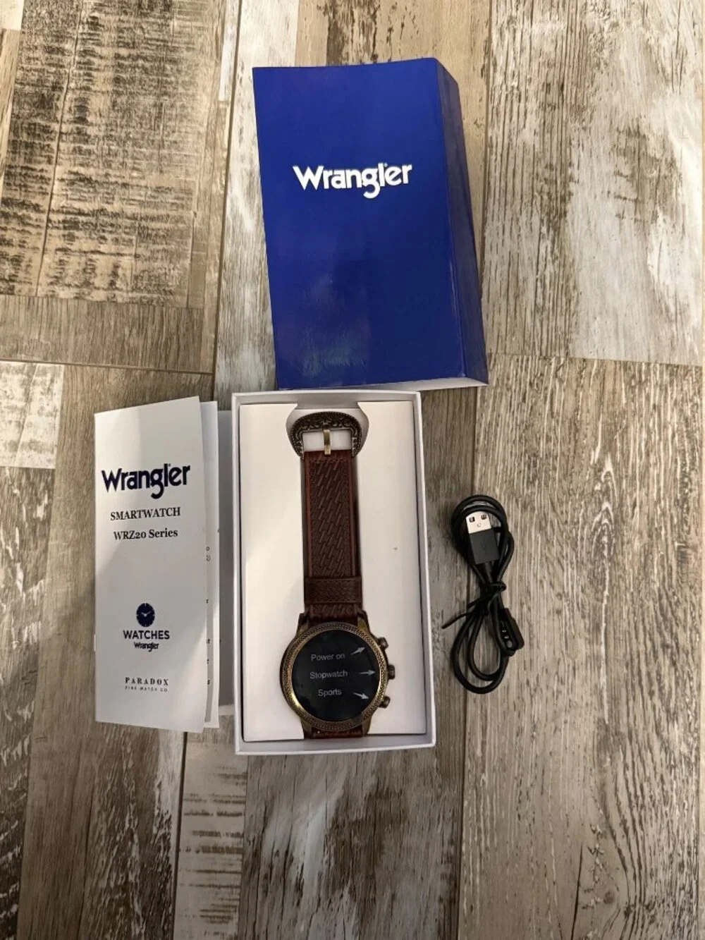 Wrangler WRZ20 Smartwatch With Leather Strap Sports Mode & Stopwatch Gold-Tone